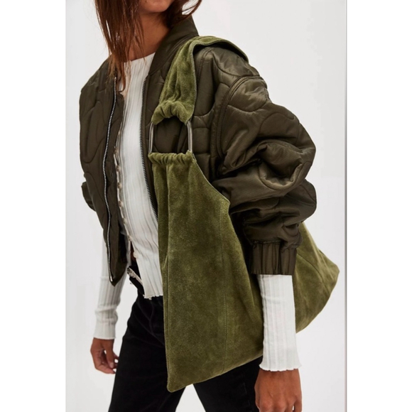 Free People Bobbi Slouch Suede Tote NWT Khaki Green Suede Oversized - Picture 5 of 7